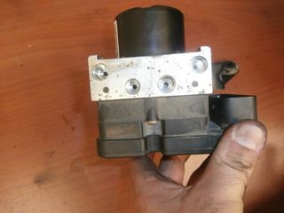 MONAΔA ABS ΓΝΗΣΙA MAZDA 3-thumb-4