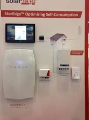 tesla battery φωτοβολταϊκού