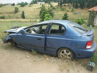 Hyundai Accent  '01-thumb-1