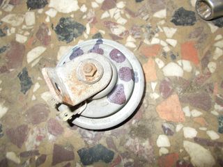 motoσυλλογη T50  T80  ΚΟΡΝΑ  ΓΝΗΣΙΑ    ΣΕ ΑΡΙΣΤΗ ΚΑΤΑΣΤΑΣΗ  motoσυλλογη Η ΚΑΛΥΤΕΡΗ ΣΧΕΣΗ ΜΕ ΤΟΥΣ ΔΥΟ ΤΡΟΧΟΥΣ ΑΠΟ ΤΟ 1976