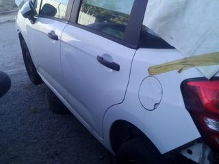 Citroen C3 HDI '12-thumb-2