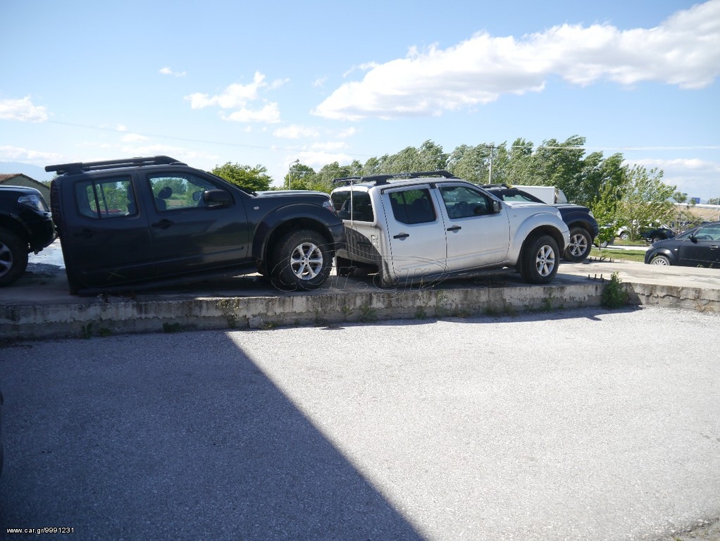 NAVARA D40 