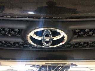 ΜΑΣΚΑ ΕΜΠΡΟΣ ΤΟΥΟΤΑ RAV4 2006-2008