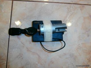 ΜΟΤΕΡ KAI KΛΕΙΔΙ ΓΝΗΣΙΟ ΜΙΖΑΣ PEUGEOT 206-thumb-1